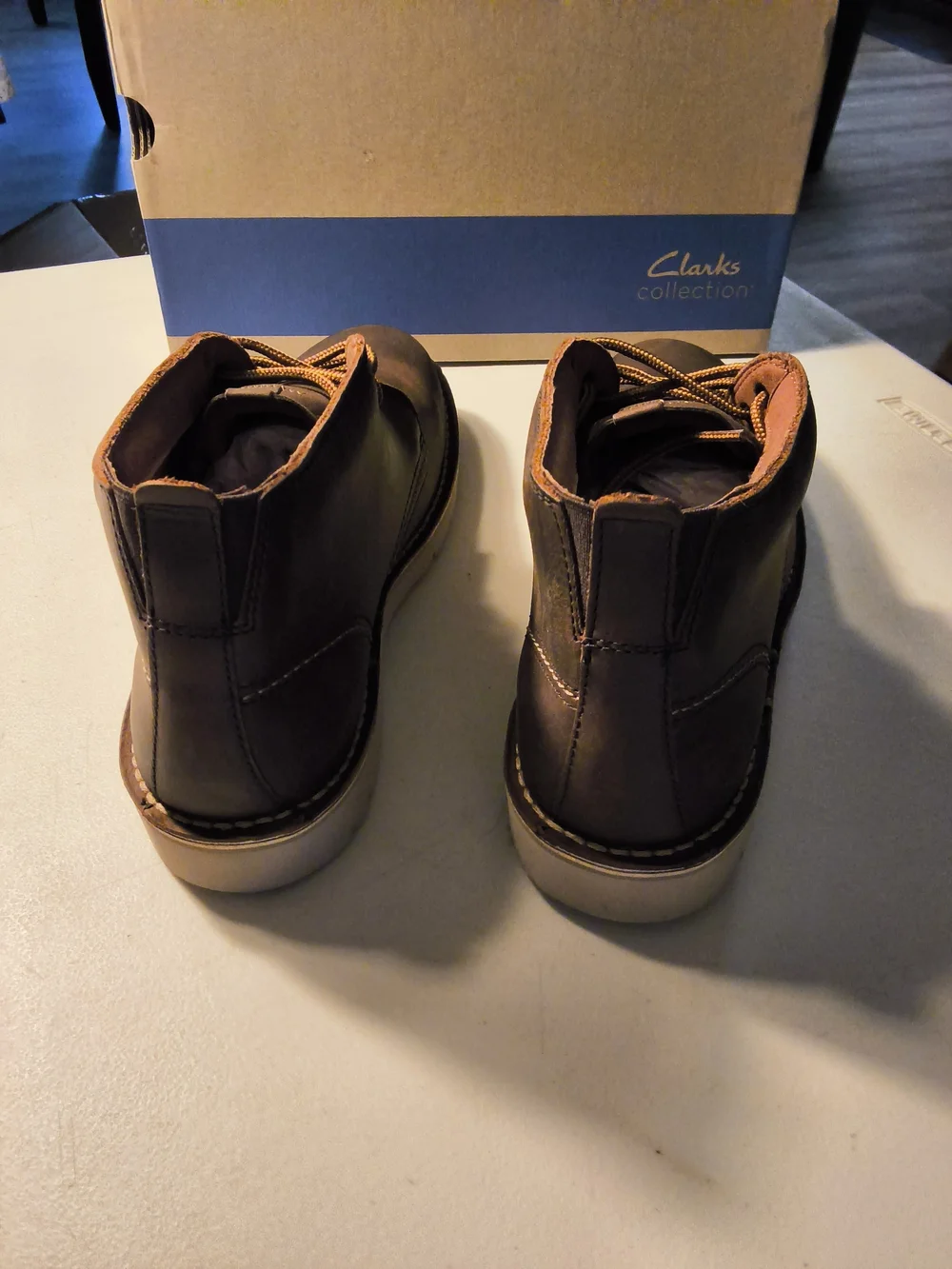 Clarks Men’s Brown Leather Chukka Boots